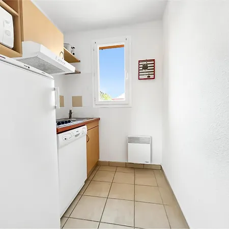 Lumineux, Piscine & Parking Apartament