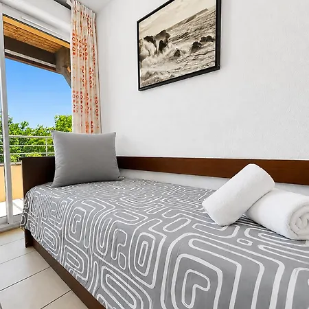 Lumineux, Piscine & Parking Apartament *
